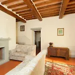 Ponente Villa Cortona