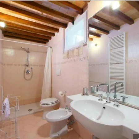 Ponente Villa Cortona